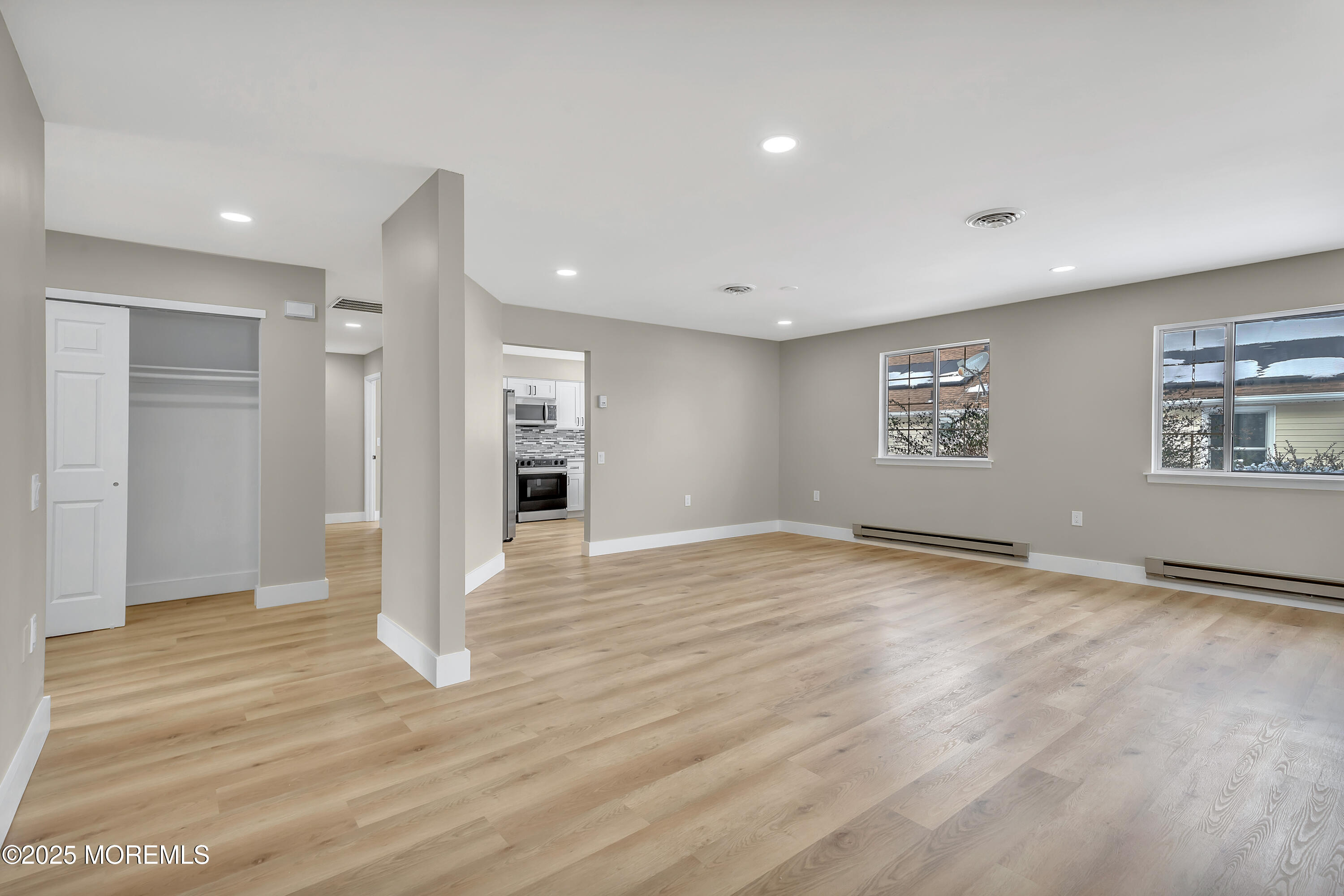 8 Amherst Road Whiting, NJ 08759 - Photo 6 of 32 007