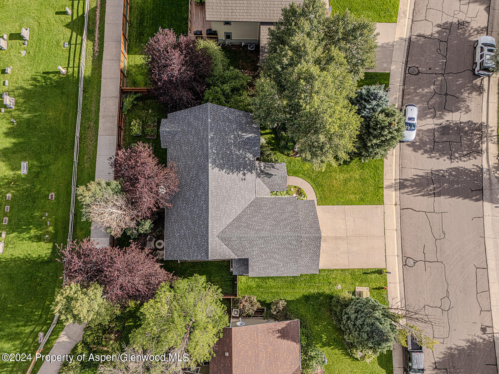 606 Surrey Road Carbondale, CO 81623 - Photo 40 of 41 DJI_20240819174230_0040_D-HDR