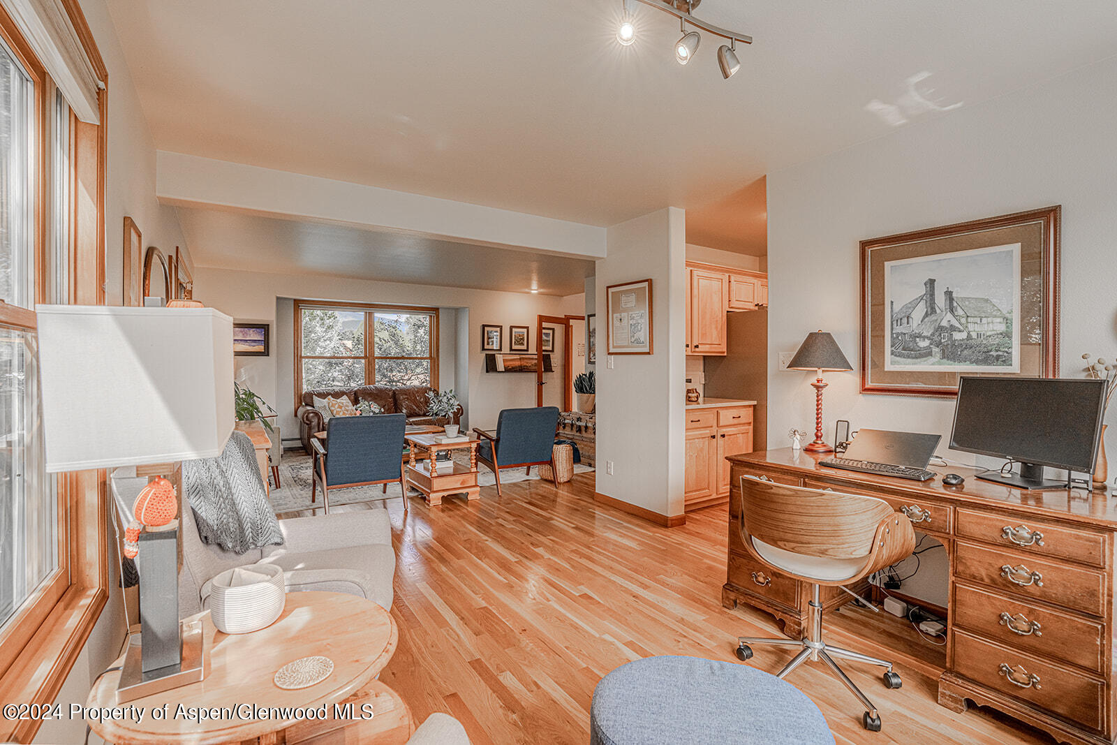 606 Surrey Road Carbondale, CO 81623 - Photo 10 of 41 _DSC2267-HDR