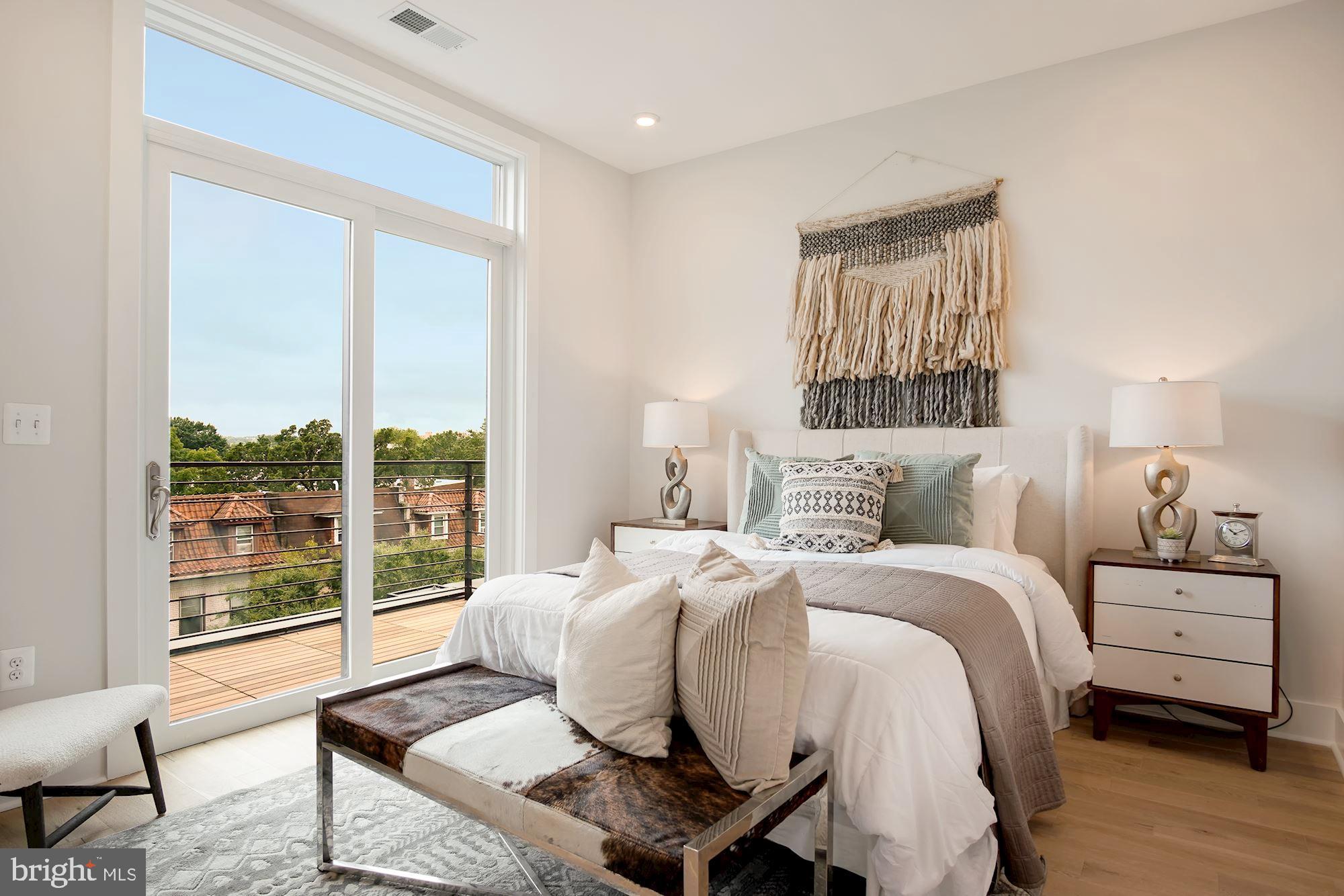 2717 Ontario Road Northwest, Unit 301 Washington, DC 20009 - Photo 9 of 18 Gallery Image 9