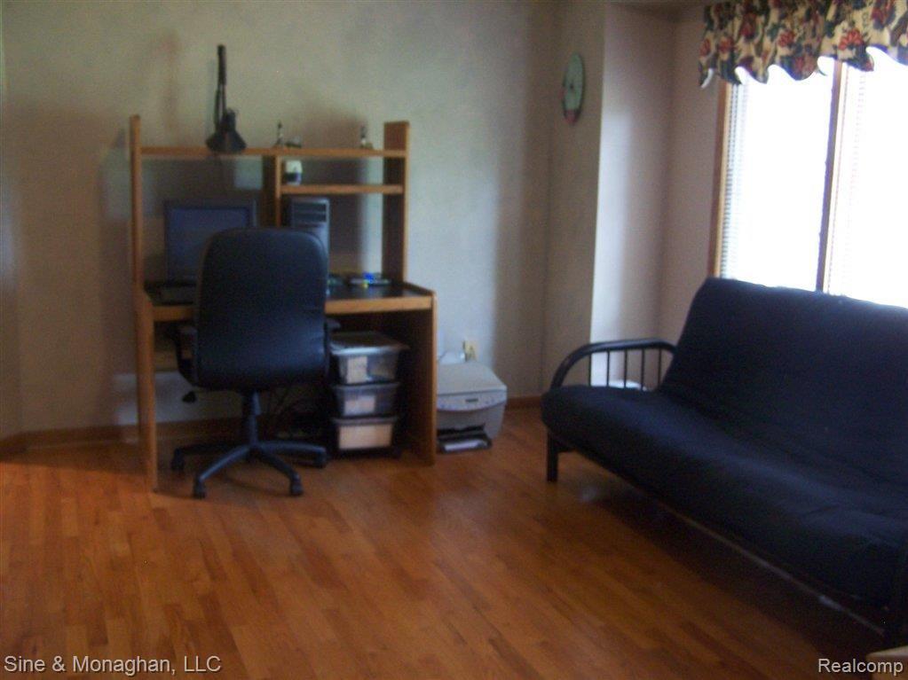 4256 Yankee Road St. Clair, MI 48079 - Photo 15 of 20 100_7736.JPG