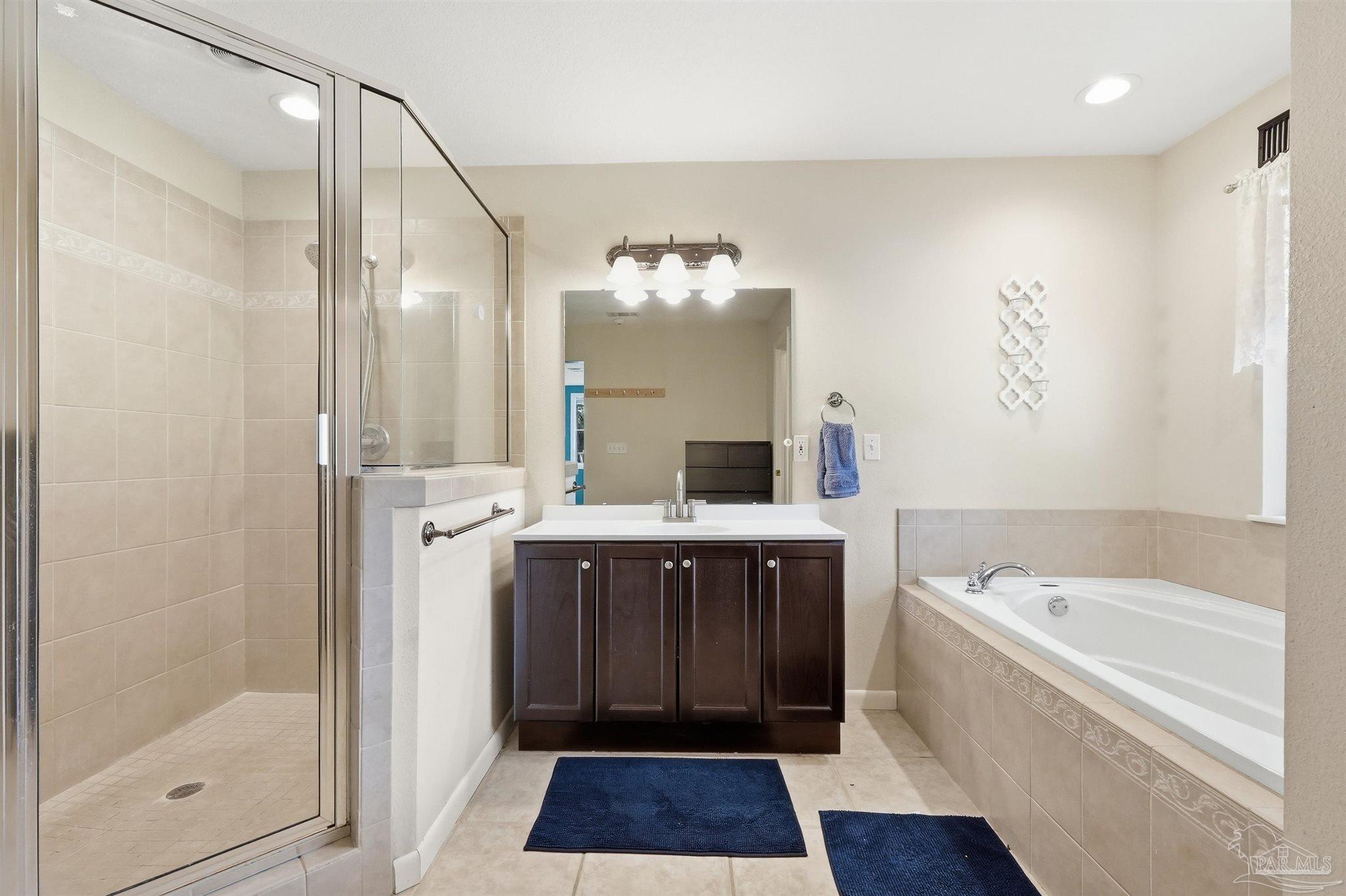 2240 Riddle Road Cantonment, FL 32533 - Photo 23 of 48 Gallery Image 23