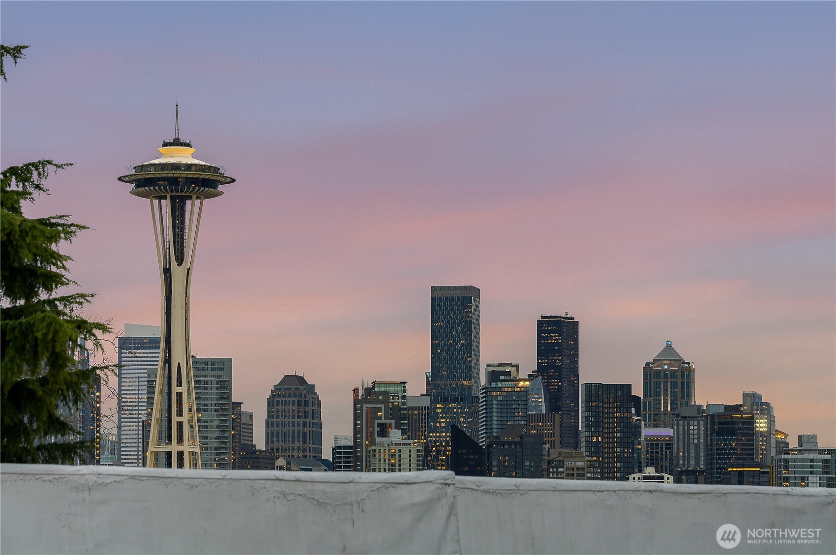 912 3rd Avenue West, Unit 202 Seattle, WA 98119 - Photo 30 of 32