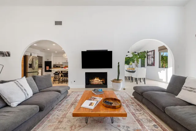 $1,299,900 | 4 Lincoln Place, Rancho Mirage, CA 92270