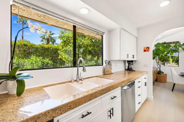 $1,299,900 | 4 Lincoln Place, Rancho Mirage, CA 92270