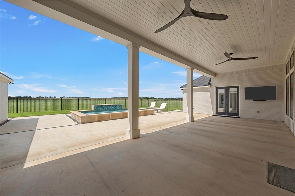 417 Willow Moon Ranch Road Crawford, TX 76638 - Photo 32 of 40
