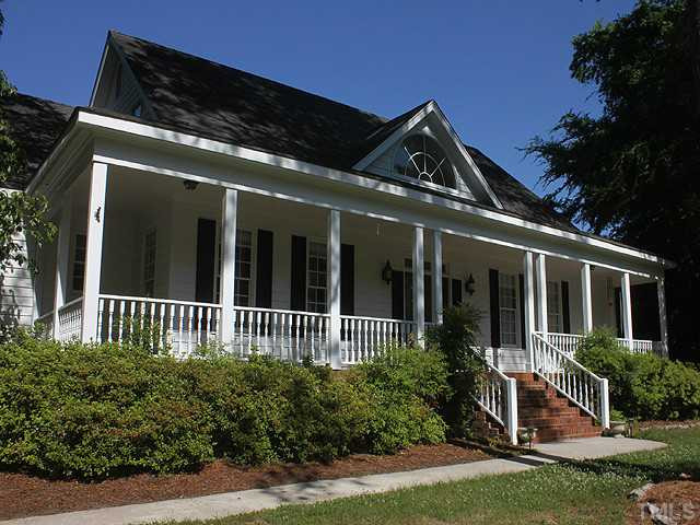 1809 Pebble Hill Court Raleigh, NC 27604 - Photo 19 of 20 Exterior Front