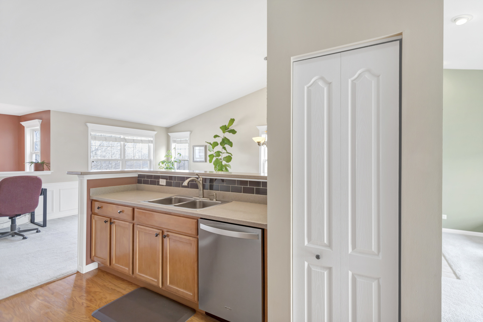 2574 Golf Ridge Circle Naperville, IL 60563 - Photo 16 of 29 a bathroom with a granite countertop sink and a mirror