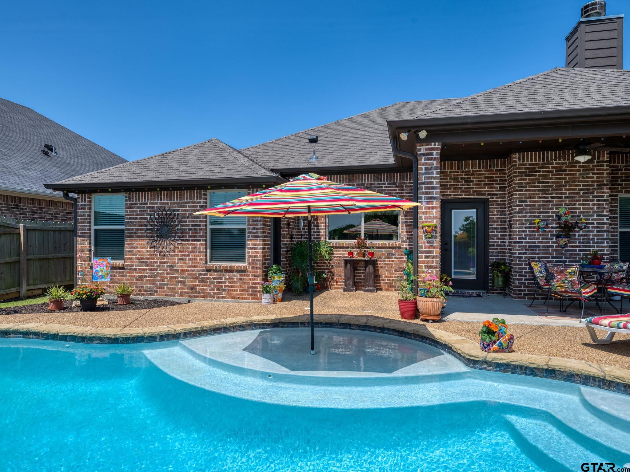 705 Reno Chandler, TX 75758 - Photo 29 of 36