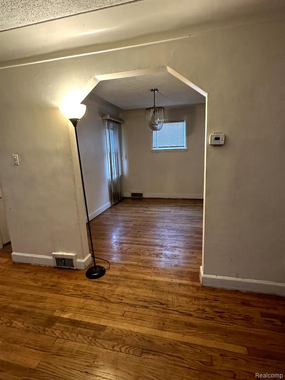 17310 Rutherford Street Detroit, MI 48235 - Photo 4 of 19 Gallery Image 4