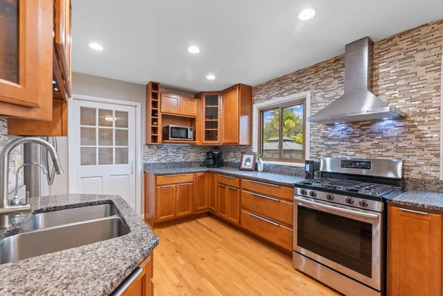 $499,900 | 4460 North 158th Street, Brookfield, WI 53005