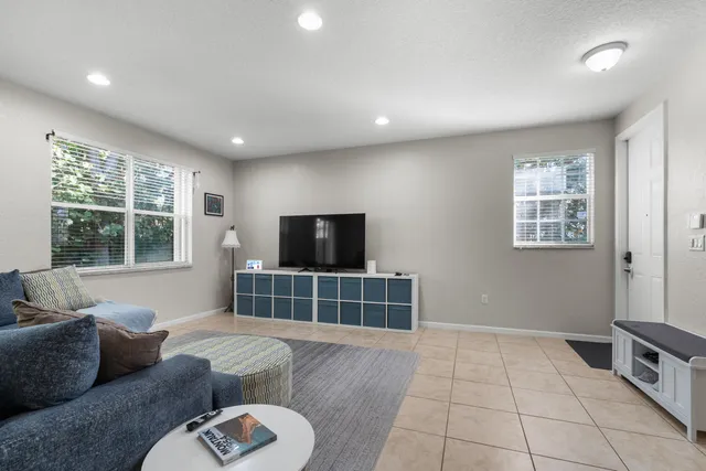 $3,300 | 16169 Poppy Seed Circle, Unit 606, Delray Beach, FL 33484