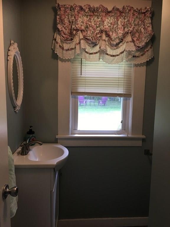 19 Craig Street Springfield, MA 01108 - Photo 19 of 36