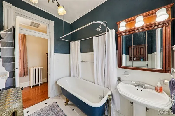 $365,000 | 102 South Monroe Street, Freeburg, IL 62243