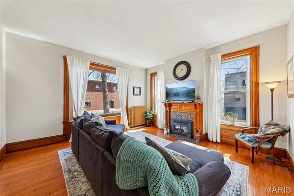 $365,000 | 102 South Monroe Street, Freeburg, IL 62243