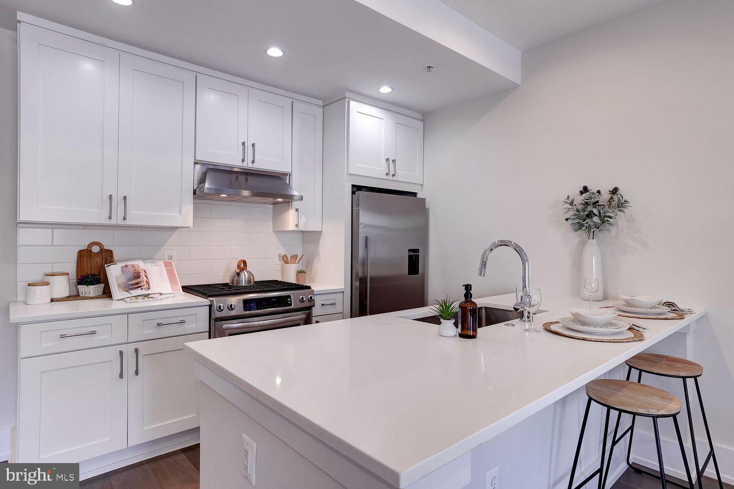 16 17th Street Northeast, Unit 122 Washington, DC 20002 - Photo 8 of 27