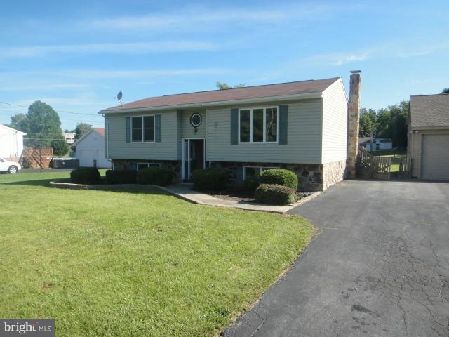 223 Grade Road Falling Waters, WV 25419 - Photo 4 of 16 Exterior (Front)