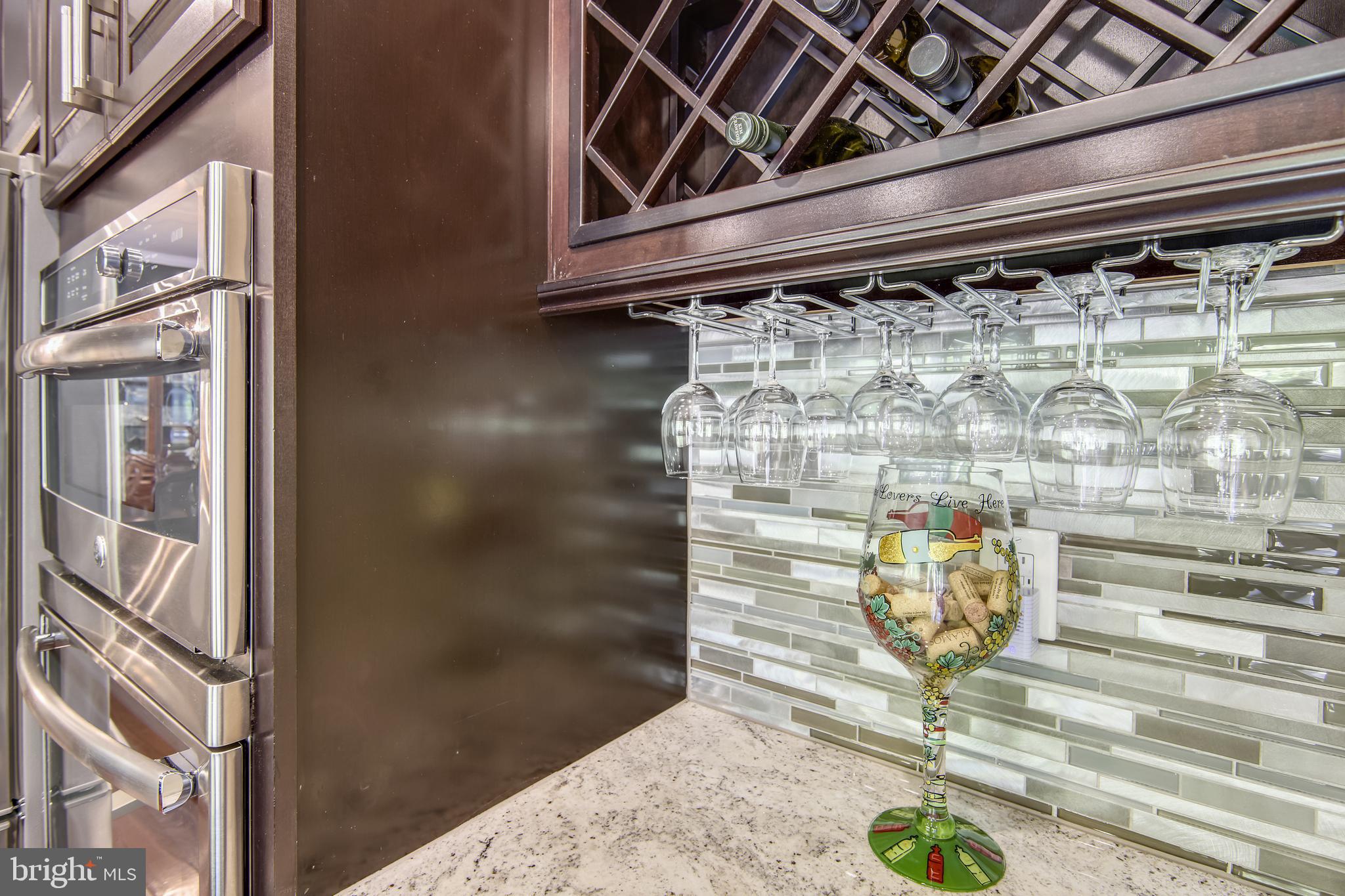 2908 Pleasant Glen Drive Oak Hill, VA 20171 - Photo 14 of 69 No Detail Overlooked in this Spectacular Kitchen!