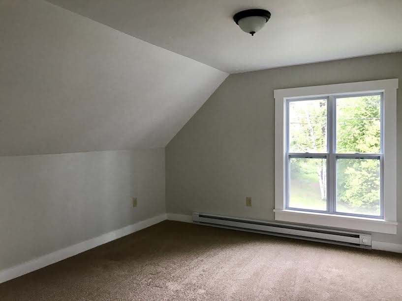 38 High Street Lancaster, NH 03584 - Photo 5 of 17 Gallery Image 5