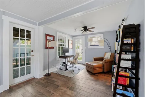 $985,000 | 871 17th Avenue North, St. Petersburg, FL 33704