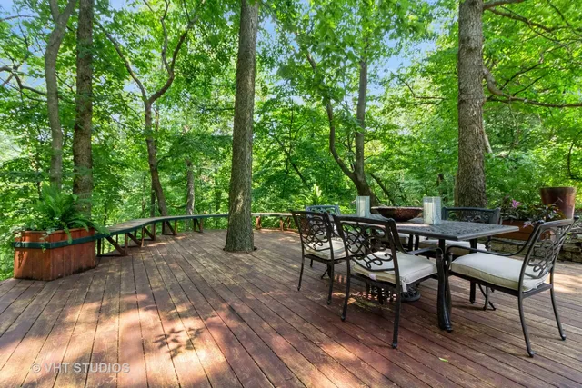 $1,600,000 | 4476 West Edgewood Road, Dixon, IL 61021