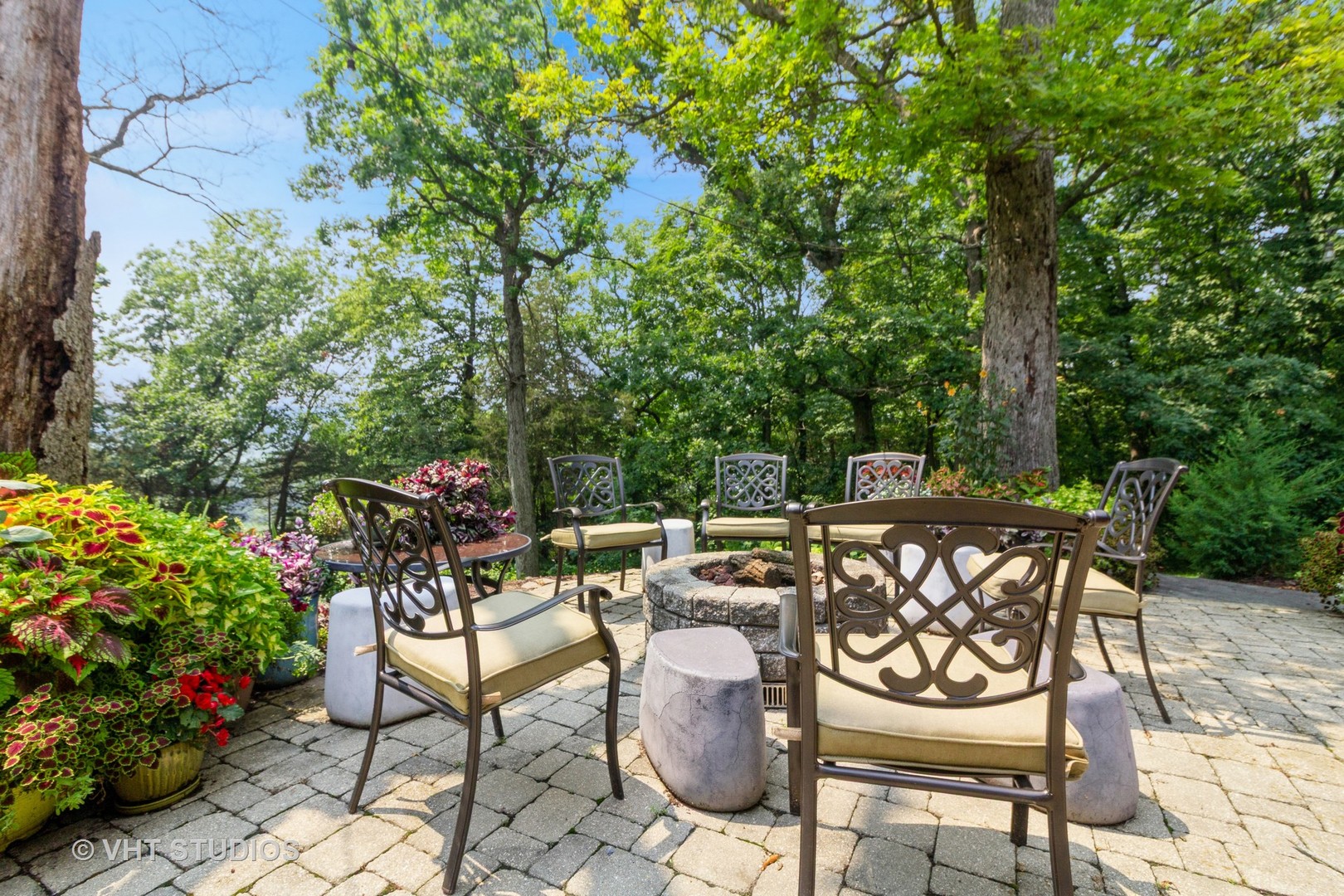 4476 West Edgewood Road Dixon, IL 61021 - Photo 5 of 35