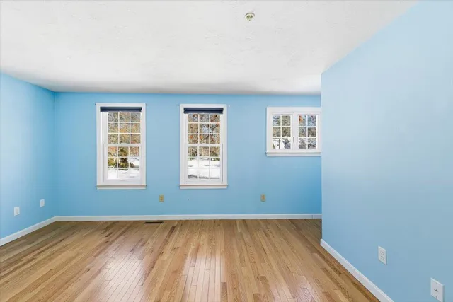 $395,000 | 35 Santuit Pond Way, Unit 7B, Mashpee, MA 02649