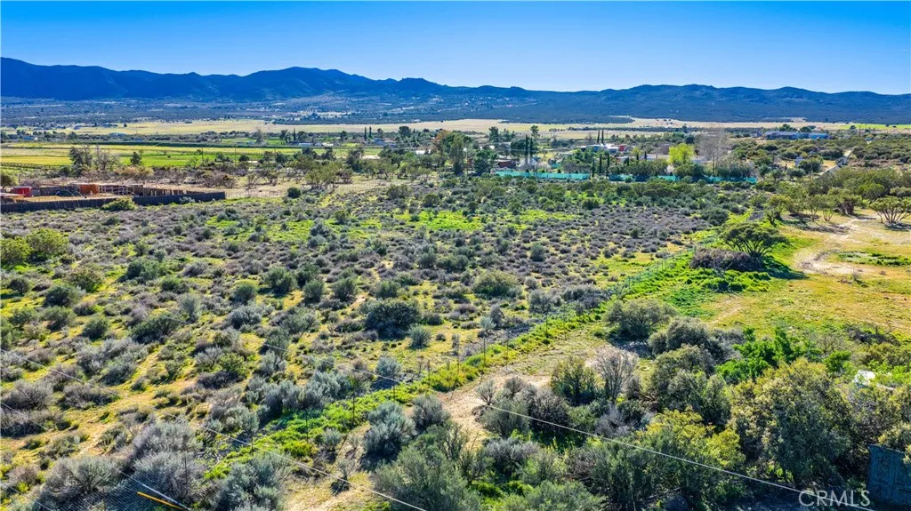 1 Apple Anza, CA 92539 - Photo 32 of 69