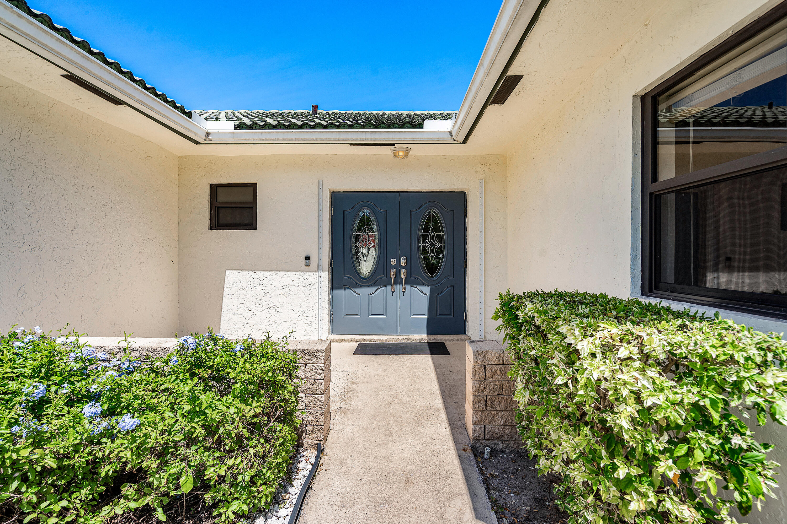 21212 Escondido Way Boca Raton, FL 33433 - Photo 5 of 48 004-21212EscondidoWay-BocaRaton-FL-33433