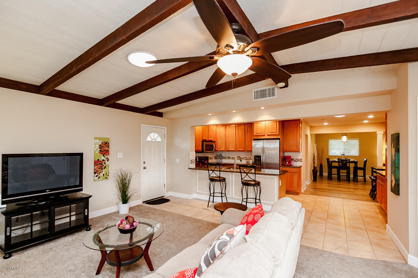 4311 East Osborn Road Phoenix, AZ 85018 - Photo 16 of 37 4311 E Osborn Rd AZ-25