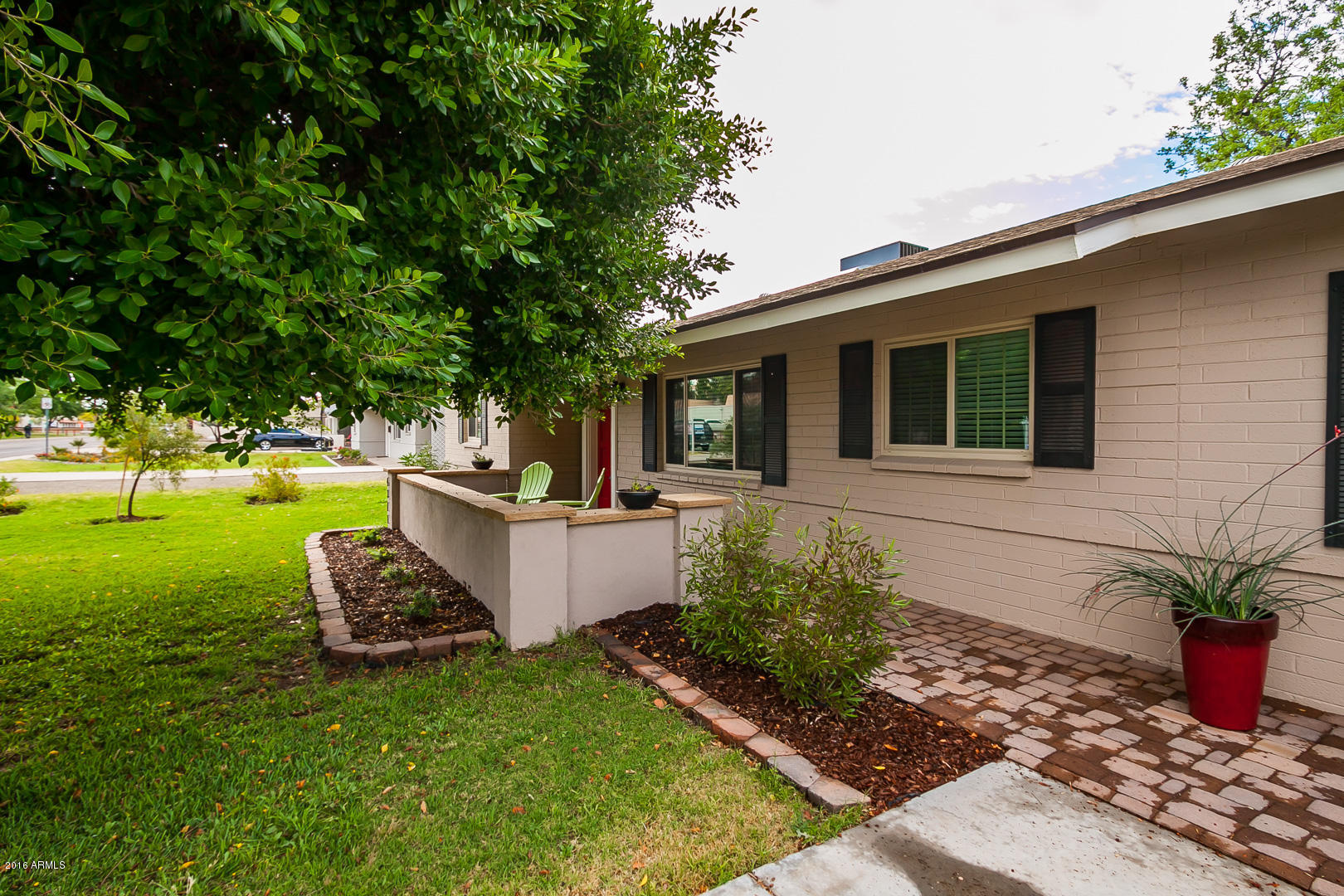 4311 East Osborn Road Phoenix, AZ 85018 - Photo 2 of 37 4311 E Osborn Rd AZ-2