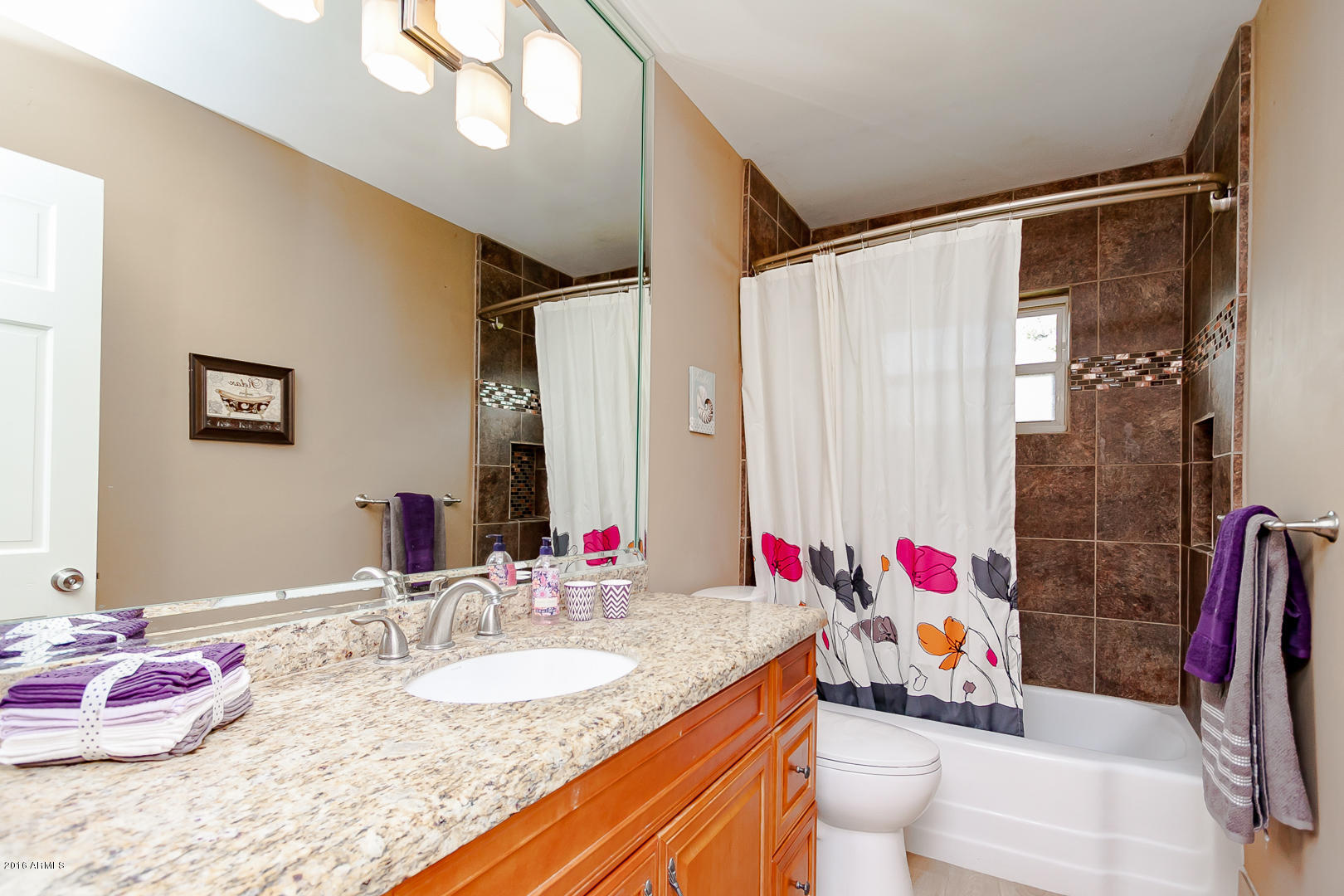 4311 East Osborn Road Phoenix, AZ 85018 - Photo 22 of 37 4311 E Osborn Rd AZ-8