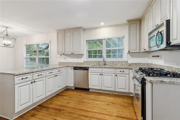 $1,750 | 515 East 4th Avenue, Covington, LA 70433