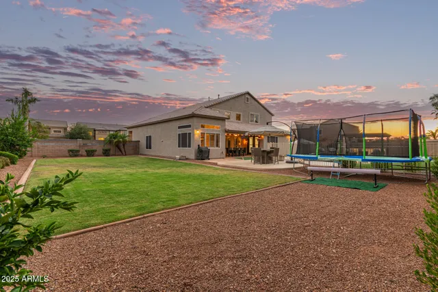 $1,074,000 | 860 East Oakland Street, Gilbert, AZ 85295