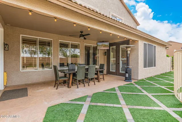 $1,074,000 | 860 East Oakland Street, Gilbert, AZ 85295