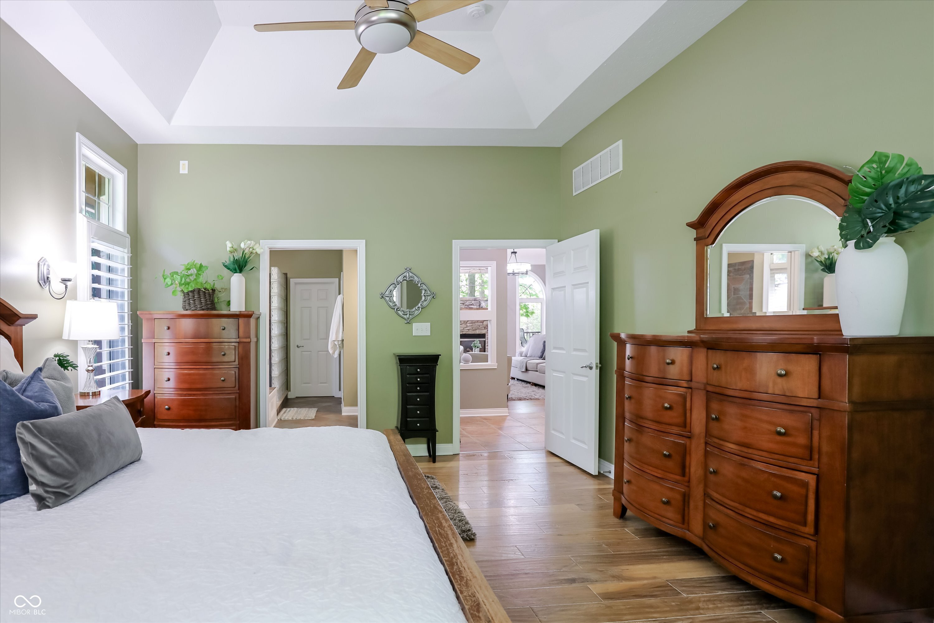 10926 Wintercove Way Fishers, IN 46038 - Photo 26 of 59
