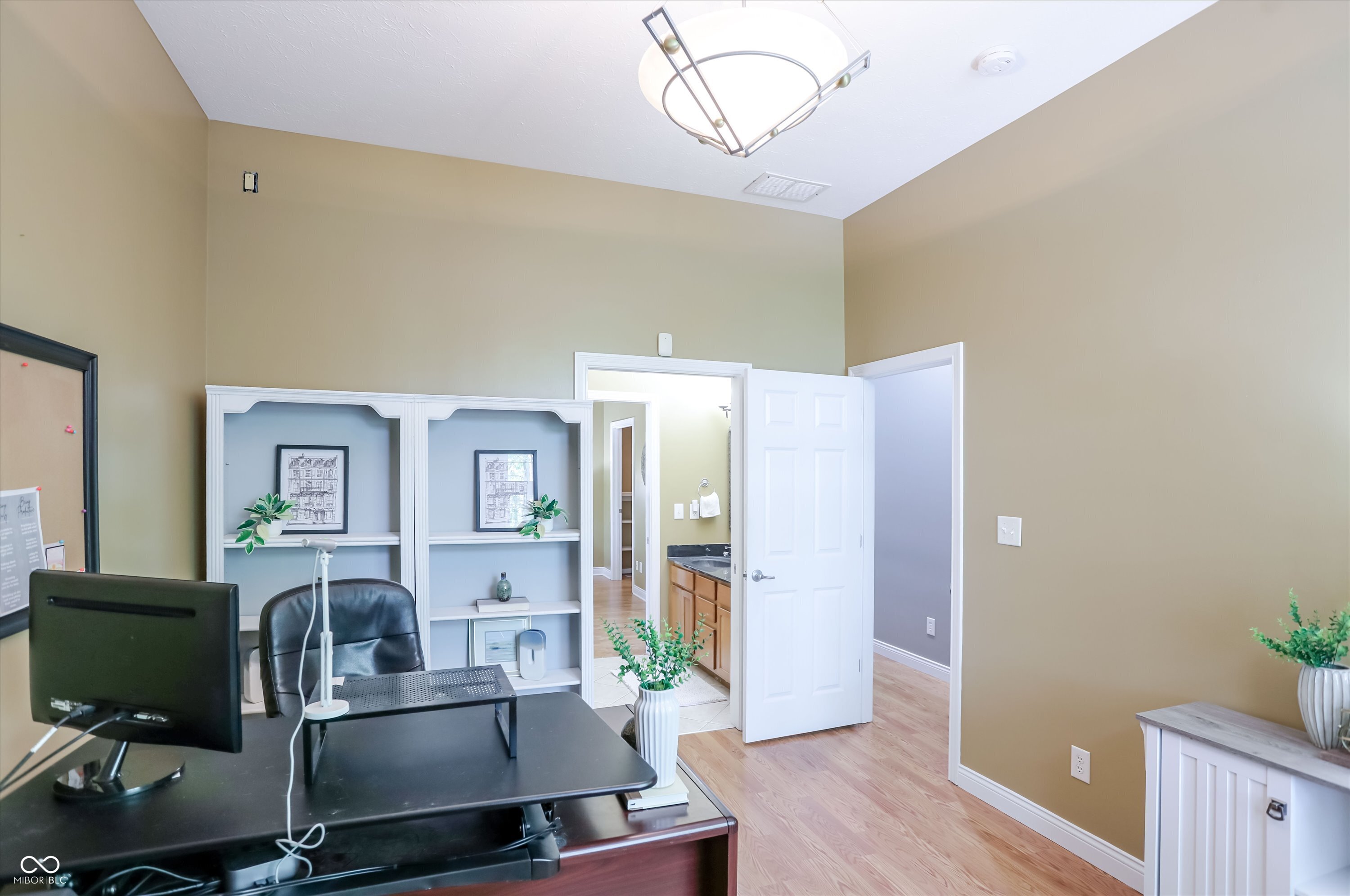 10926 Wintercove Way Fishers, IN 46038 - Photo 36 of 59
