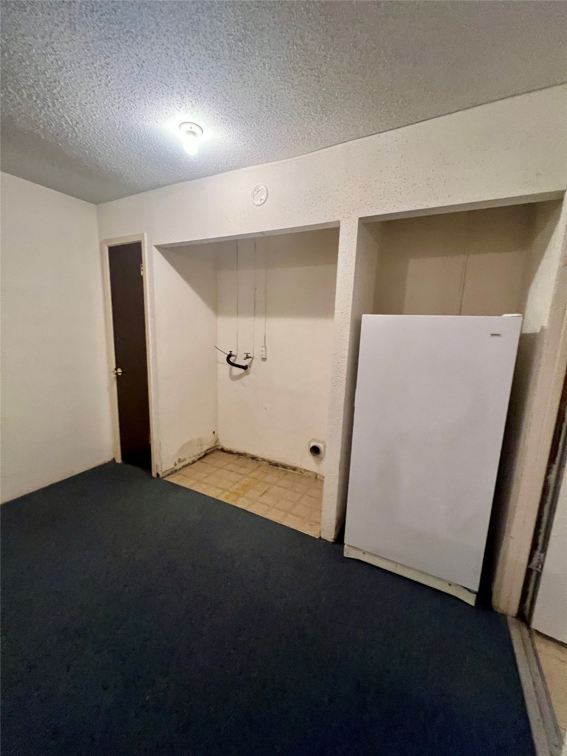 307 Jill Street Conroe, TX 77303 - Photo 7 of 20 an empty room with windows