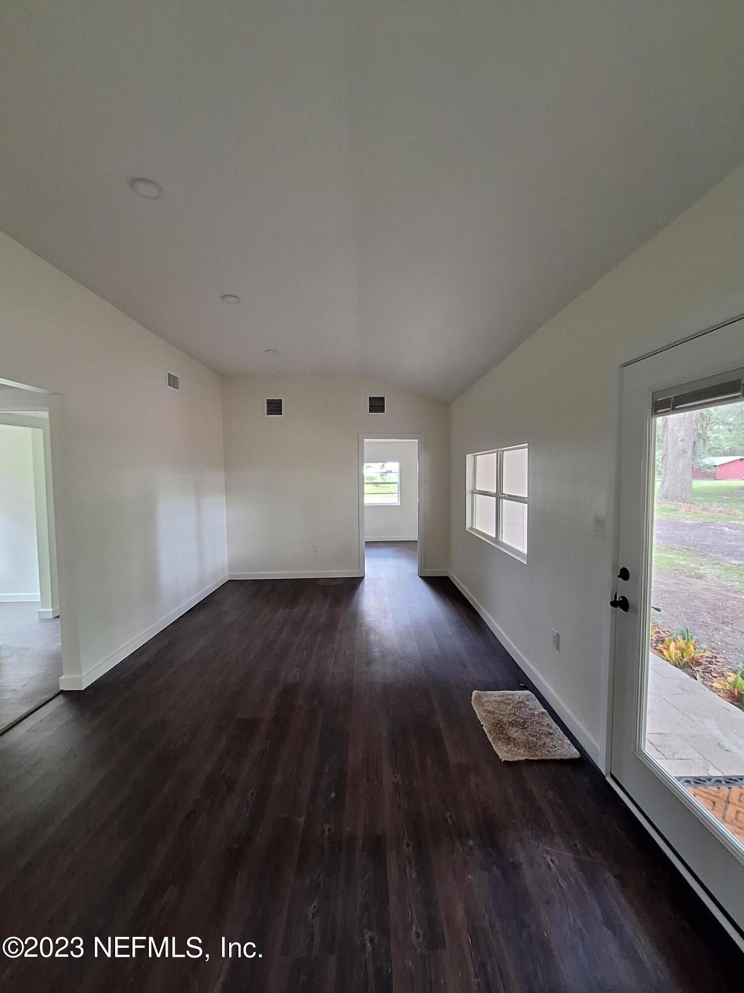 117 Riverside Drive Palatka, FL 32177 - Photo 15 of 40 20231001_135923