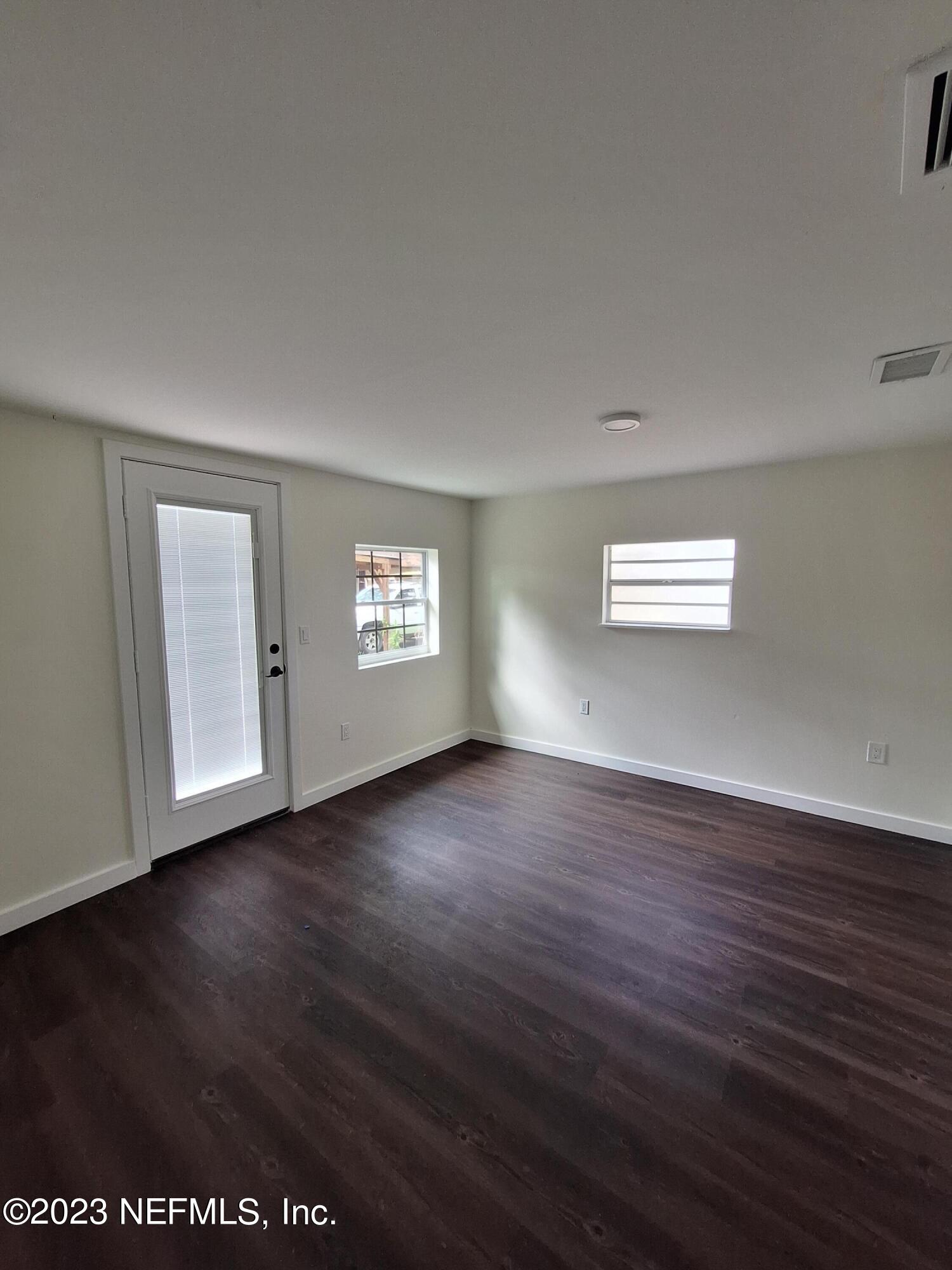 117 Riverside Drive Palatka, FL 32177 - Photo 26 of 40 20231001_140150