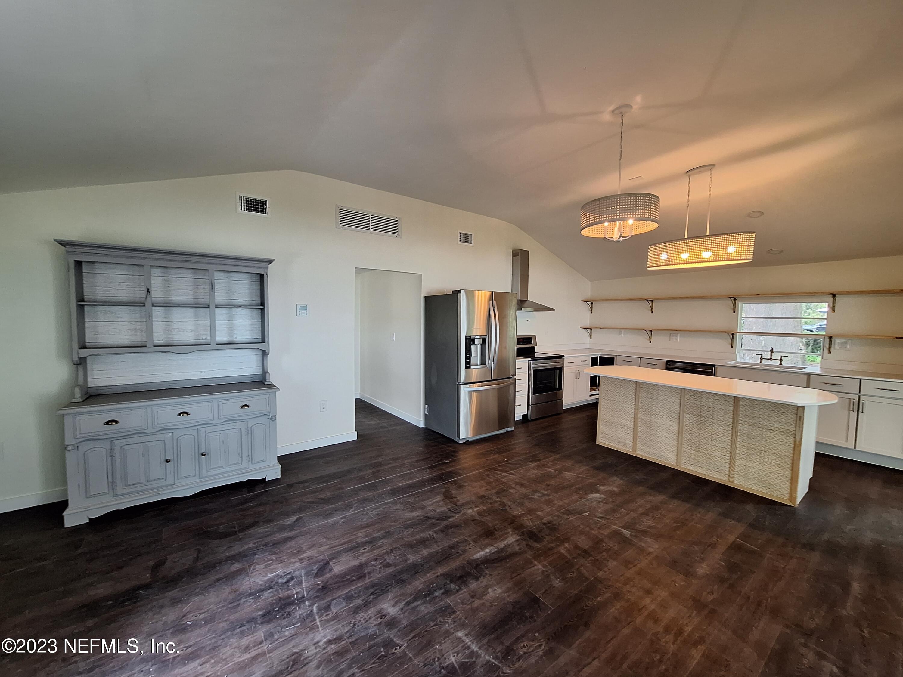 117 Riverside Drive Palatka, FL 32177 - Photo 31 of 40 20231001_140813