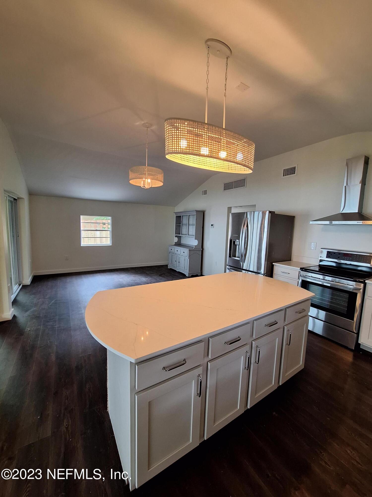 117 Riverside Drive Palatka, FL 32177 - Photo 32 of 40 20231001_140721