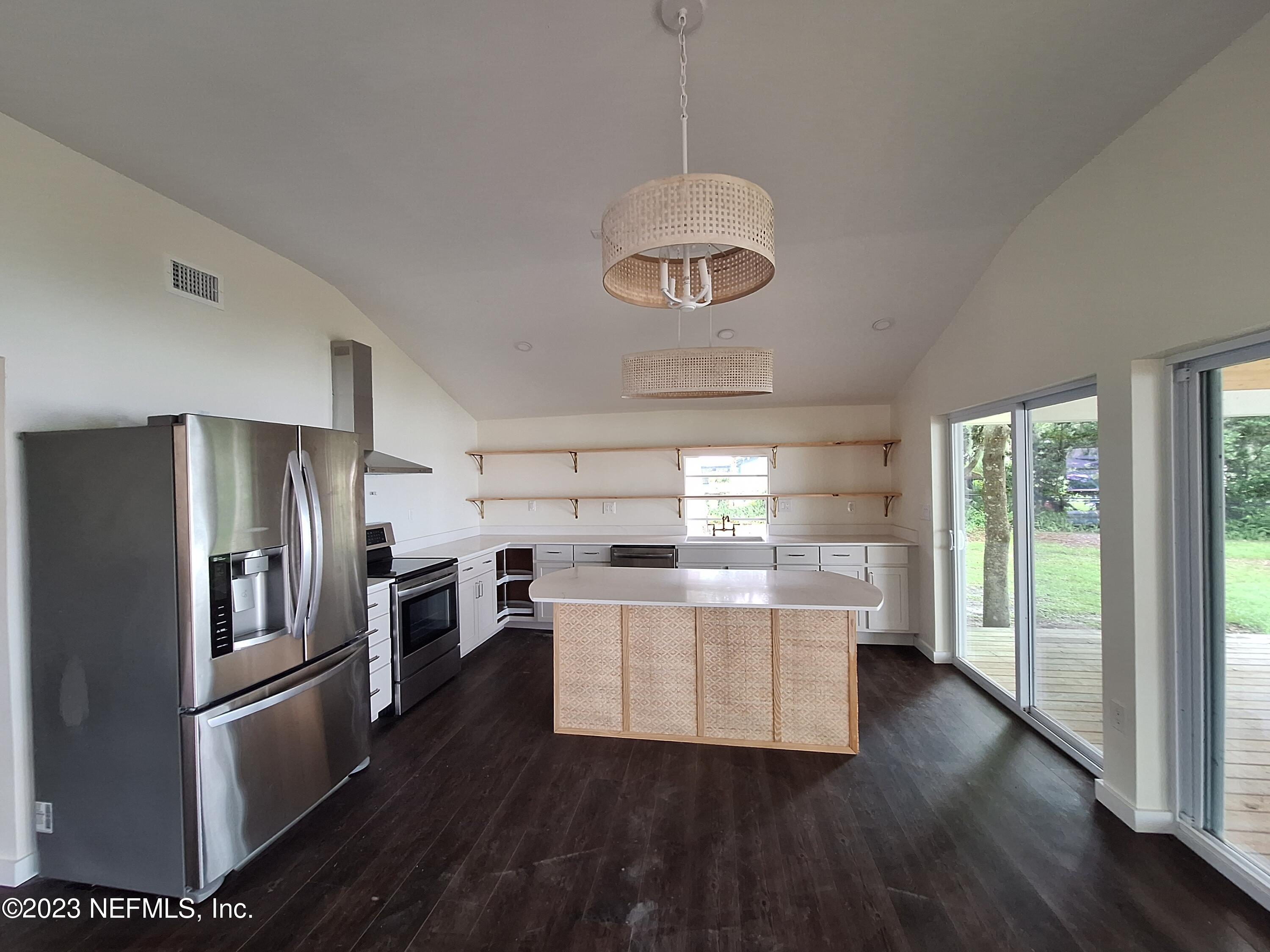 117 Riverside Drive Palatka, FL 32177 - Photo 33 of 40 20231001_140627