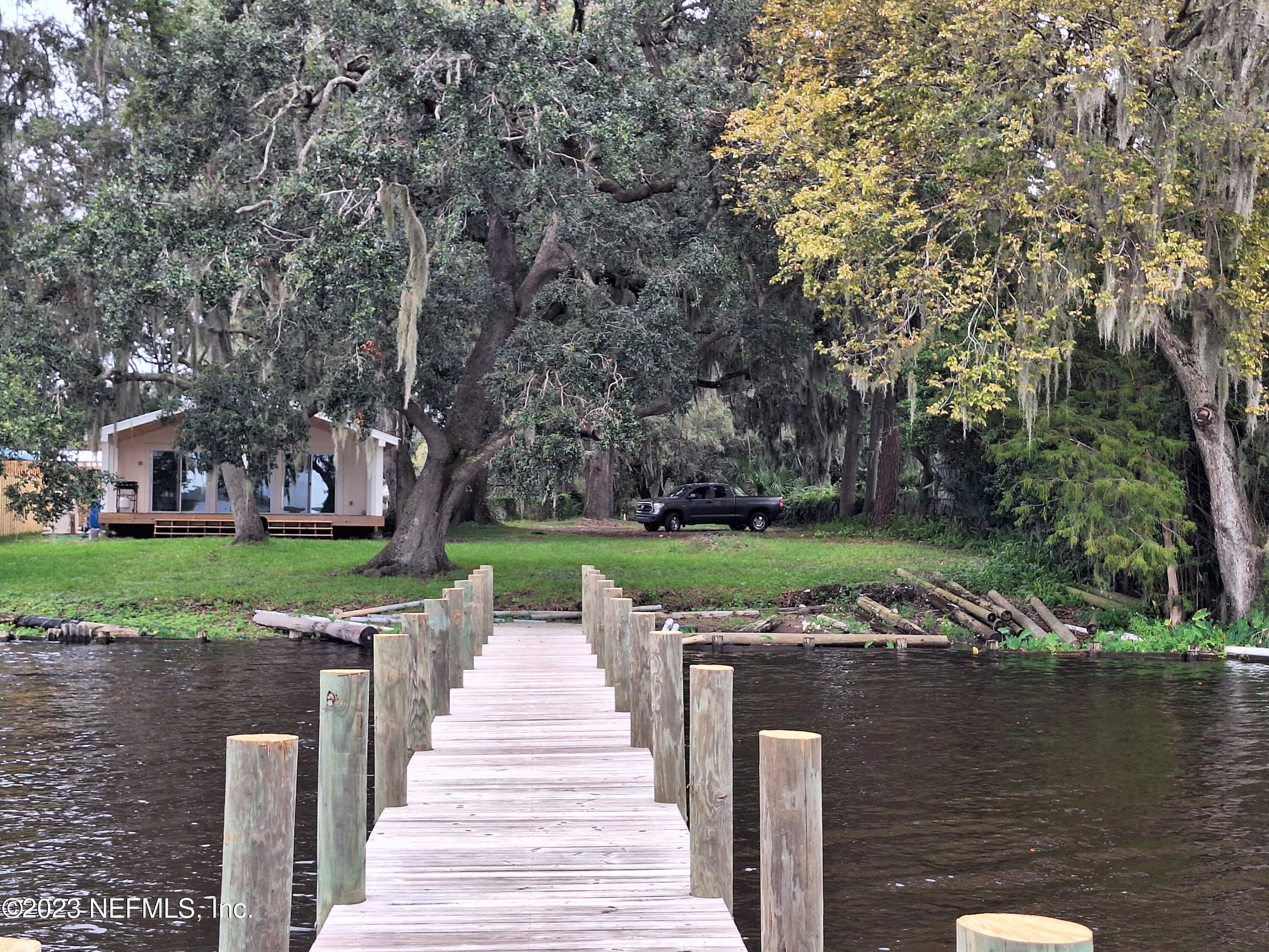Dock View