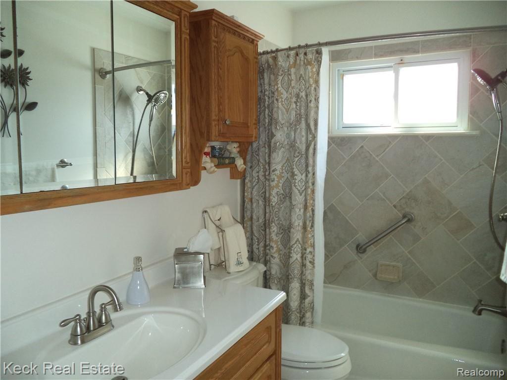 20421 Superior Road Taylor, MI 48180 - Photo 16 of 23 DSC00703.JPG
