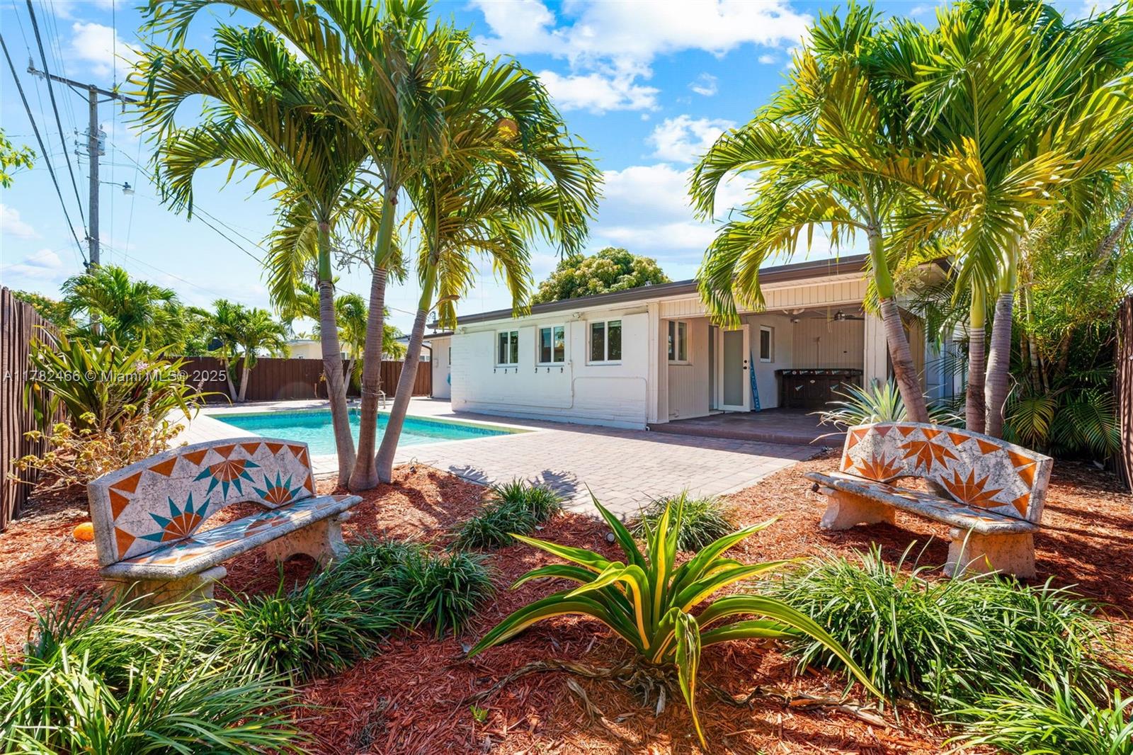 729 West 50th Place Hialeah, FL 33012 - Photo 26 of 45