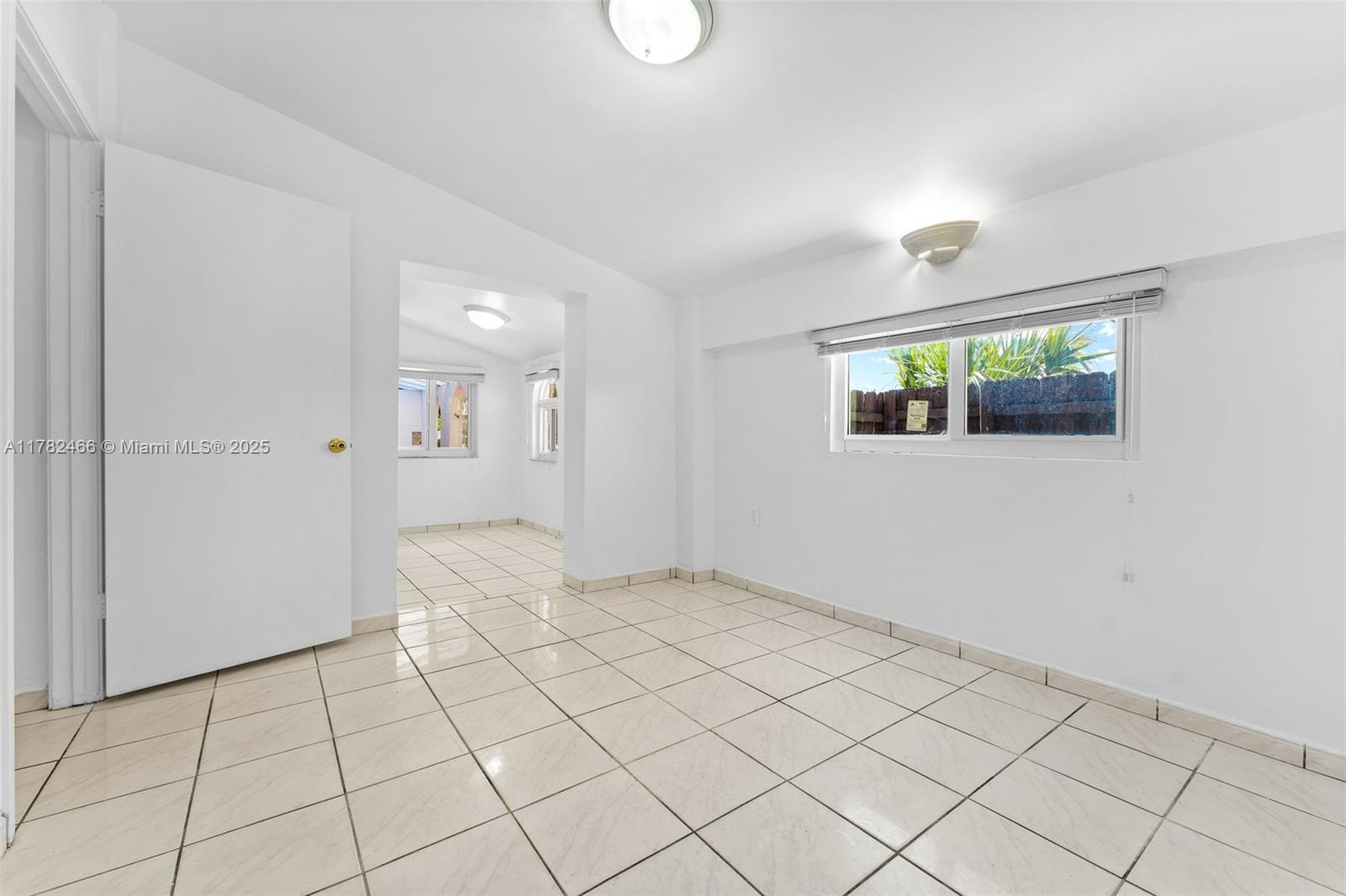 729 West 50th Place Hialeah, FL 33012 - Photo 34 of 45