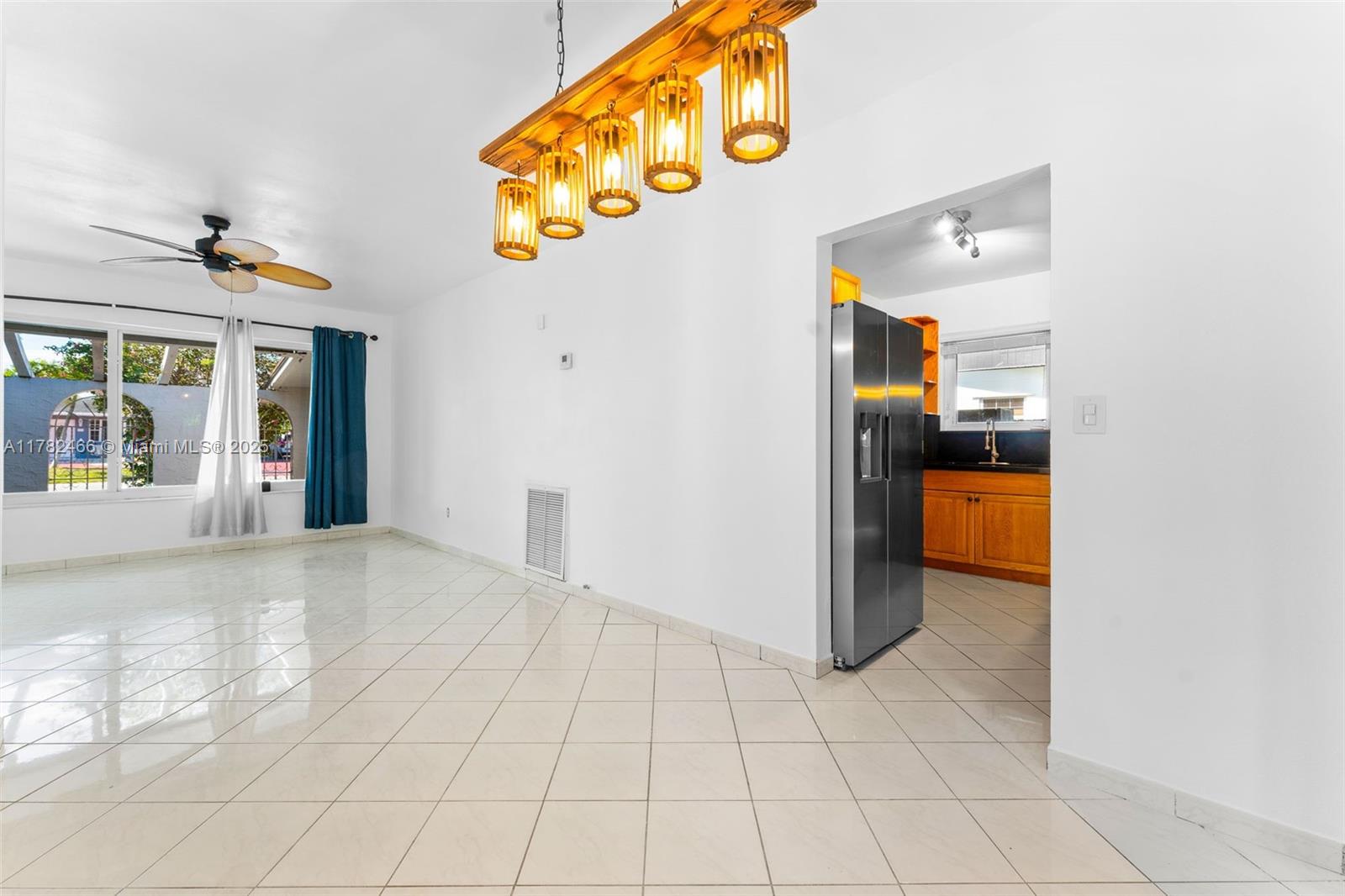 729 West 50th Place Hialeah, FL 33012 - Photo 7 of 45