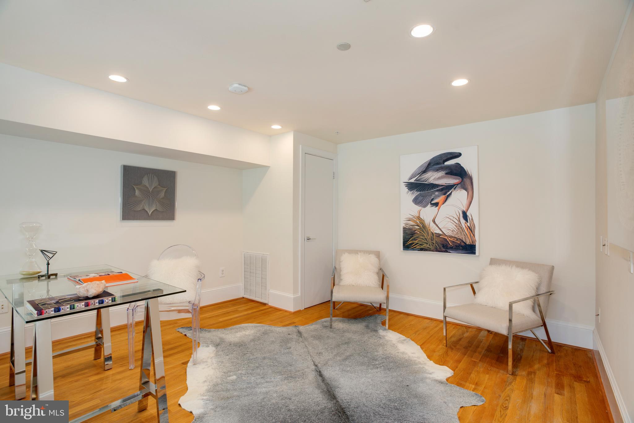 1515 P Street Northwest, Unit 3 Washington, DC 20005 - Photo 15 of 22 Expansive Loft for Home Office & Family Room