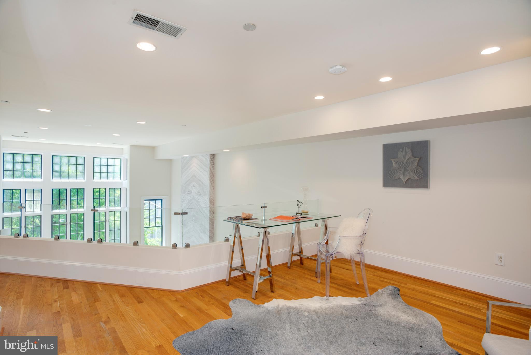 1515 P Street Northwest, Unit 3 Washington, DC 20005 - Photo 16 of 22 Light and Leafy views inspire the Loft!